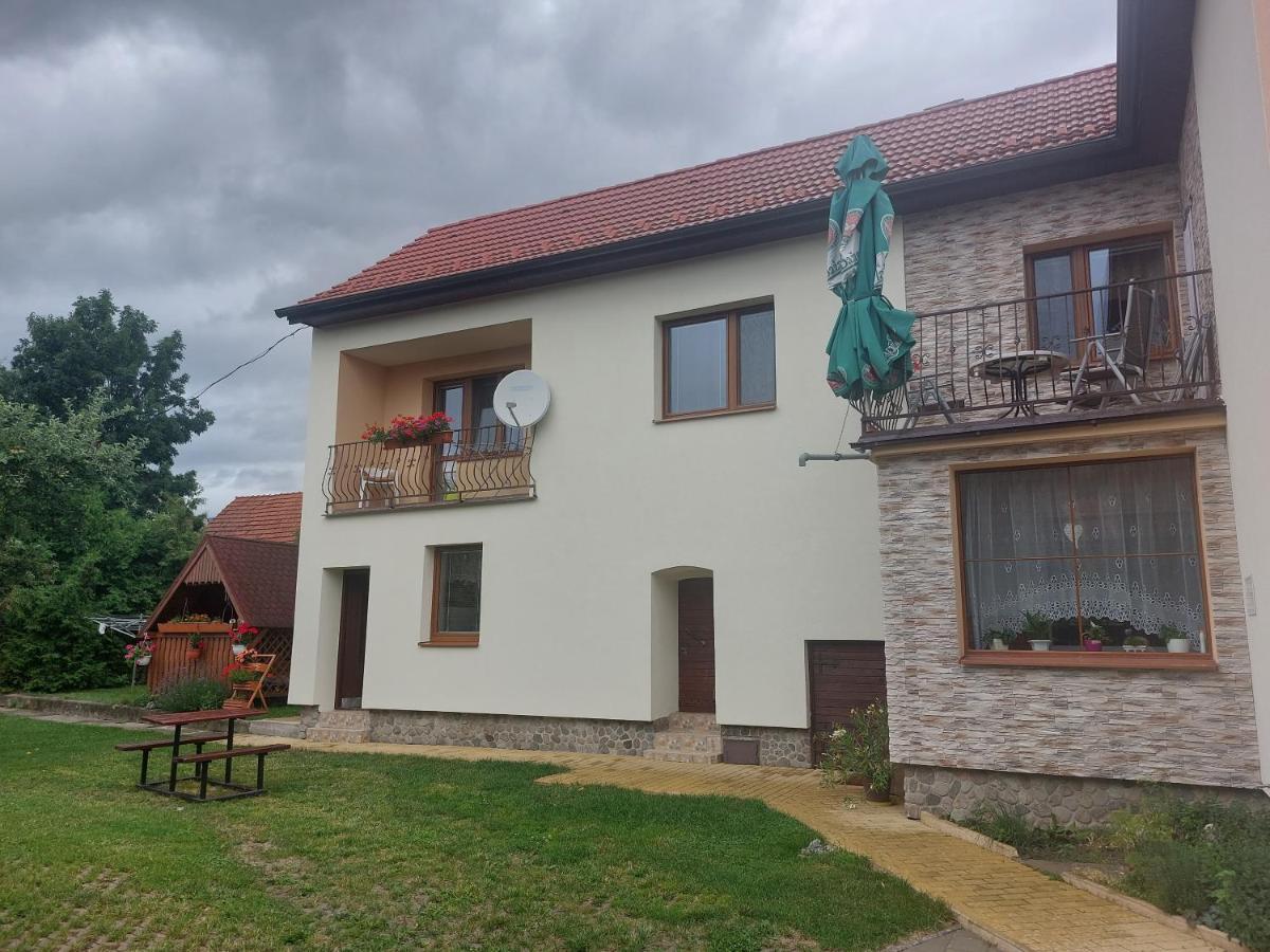 Ferienwohnung Privat Safi Liptovský Mikuláš Exterior foto
